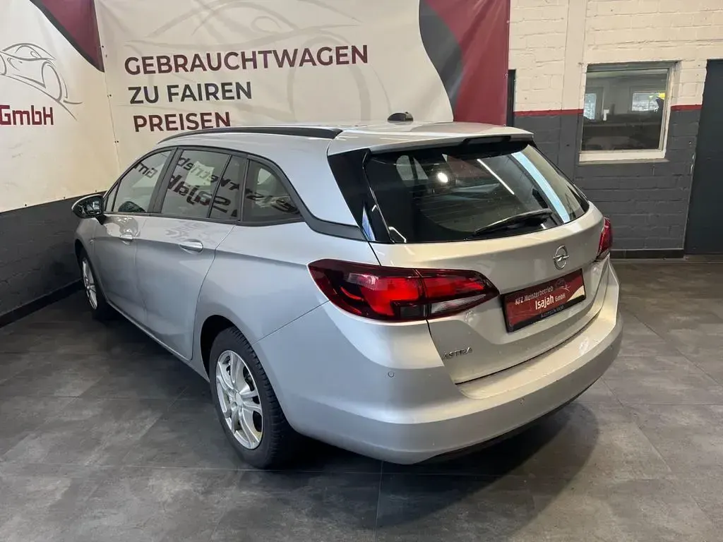 Gebraucht Opel Astra Business 136 PS (100 kW) 2019 Silber Kombi