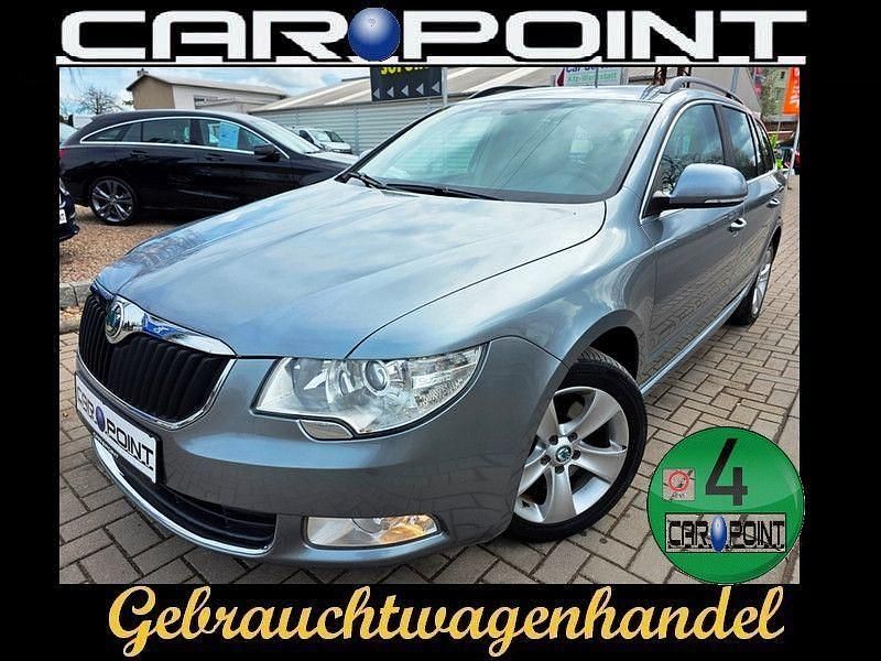Gebraucht Skoda Superb Ambition 170 PS (125 kW) 2011 Grau Kombi