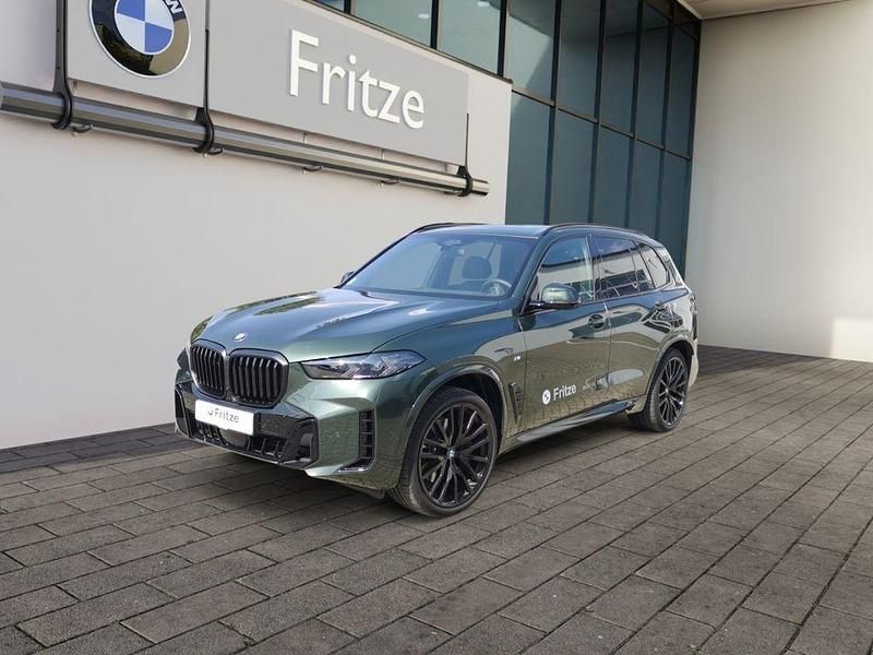 Grün Gebraucht 2025 BMW X5 M Sport SUV | 104.950 € - Bild 1/4