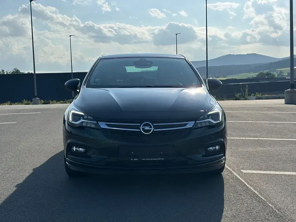 Gebraucht Opel Astra Innovation 150 PS (110 kW) 2016 Grün Limousine