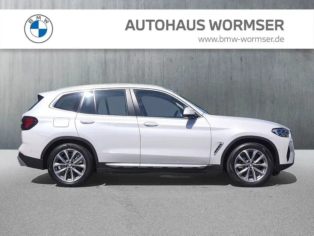 Gebraucht BMW X3 Sport Line 190 PS (139 kW) 2022 Mineralweiß SUV