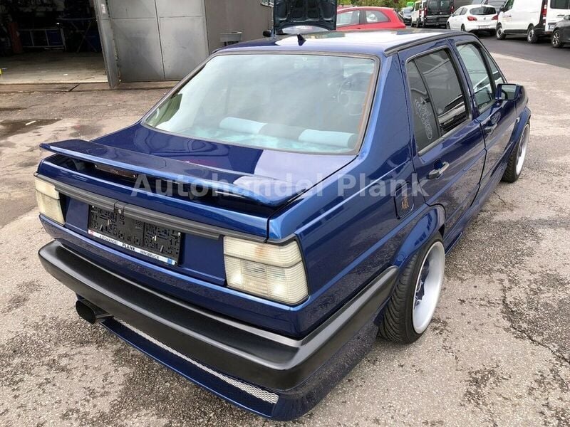 Brugt VW Jetta 69 HK (50 kW) 1986 Blå Sedan