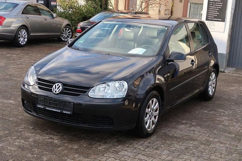 Gebraucht VW Golf IV 90 PS (66 kW) 2004 Schwarz Limousine