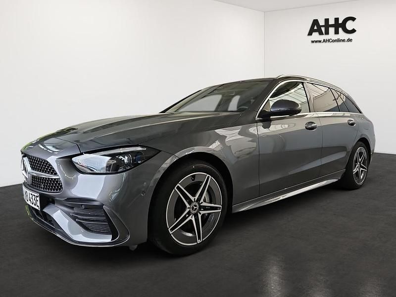 Metalliclack selenitgrau Gebraucht 2024 Mercedes C300e AMG Kombi | 53.980 € (Teuer) - Bild 1/4