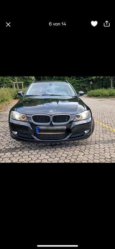 Gebraucht BMW 320 177 PS (130 kW) 2009 Schwarz Kombi