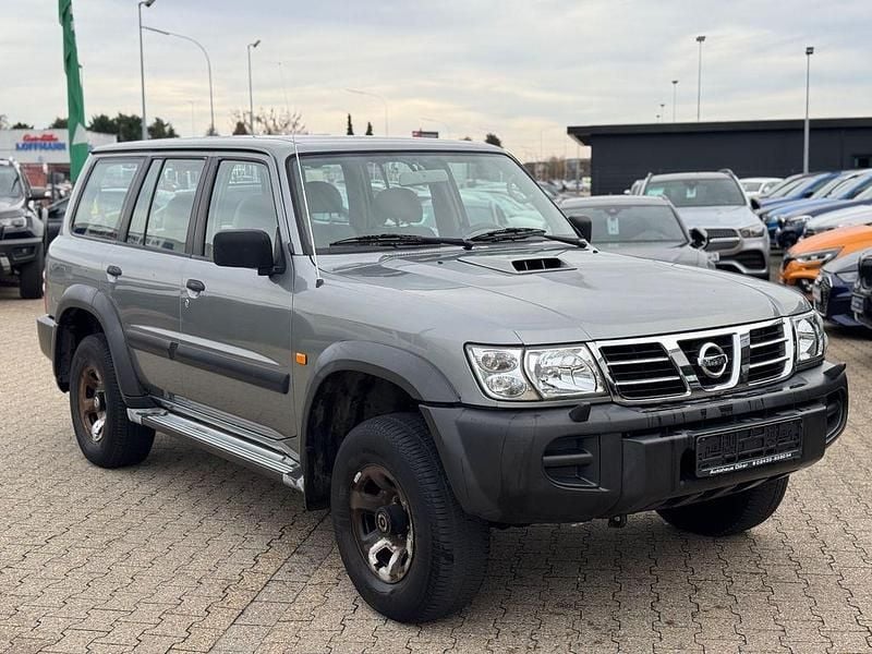 Gebraucht Nissan Patrol Comfort 158 PS (116 kW) 2004 Grau SUV