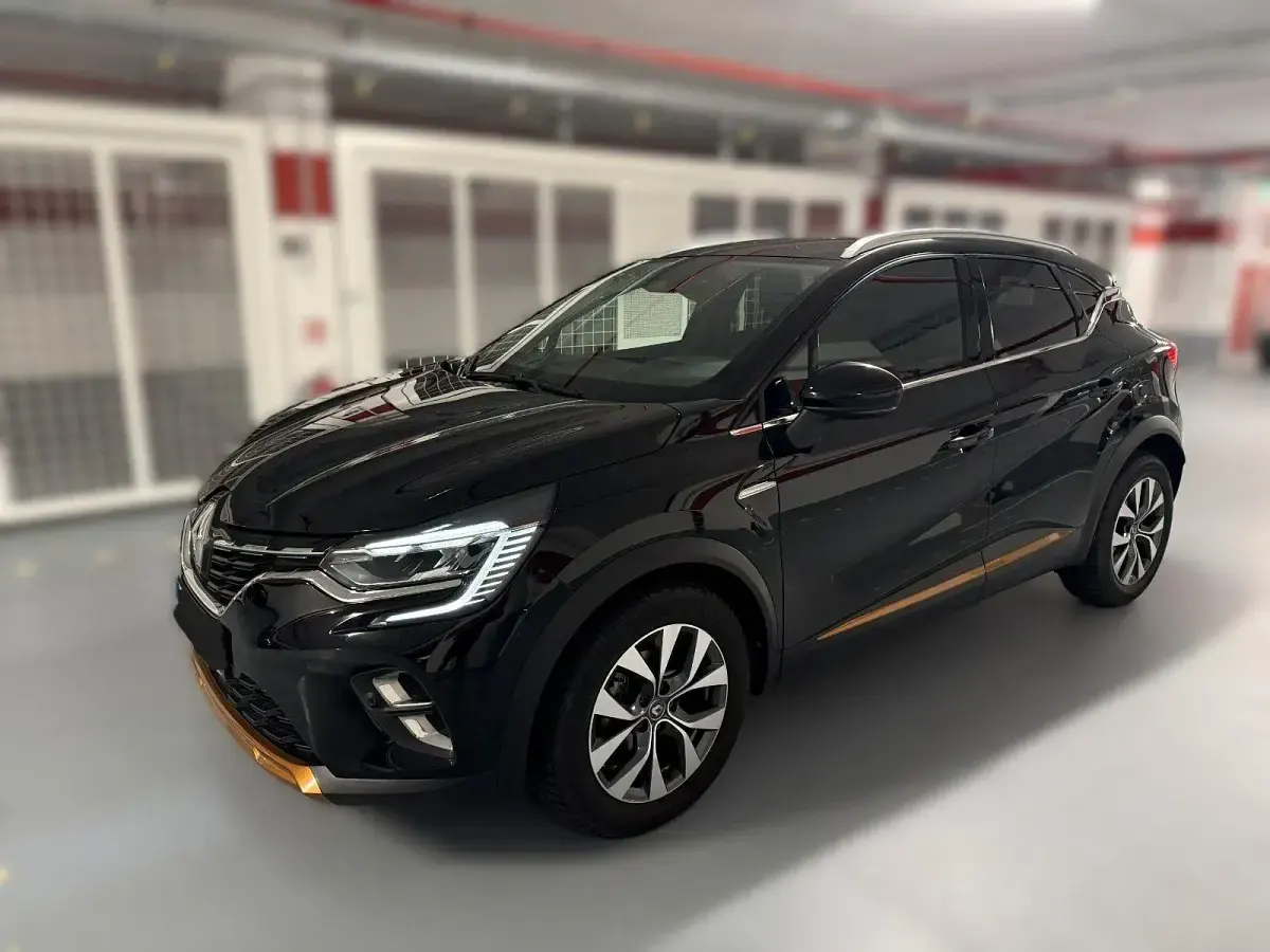 Gebraucht Renault Captur Intens 140 PS (102 kW) 2021 Schwarz SUV