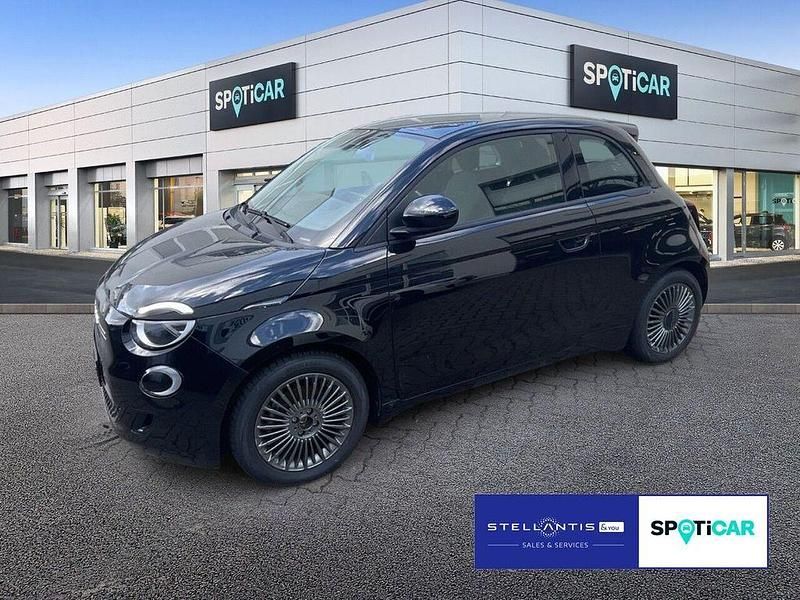 Schwarz Gebraucht 2022 Fiat 500e Icon Kleinwagen | 16.890 € (Fairer Preis) - Bild 1/4