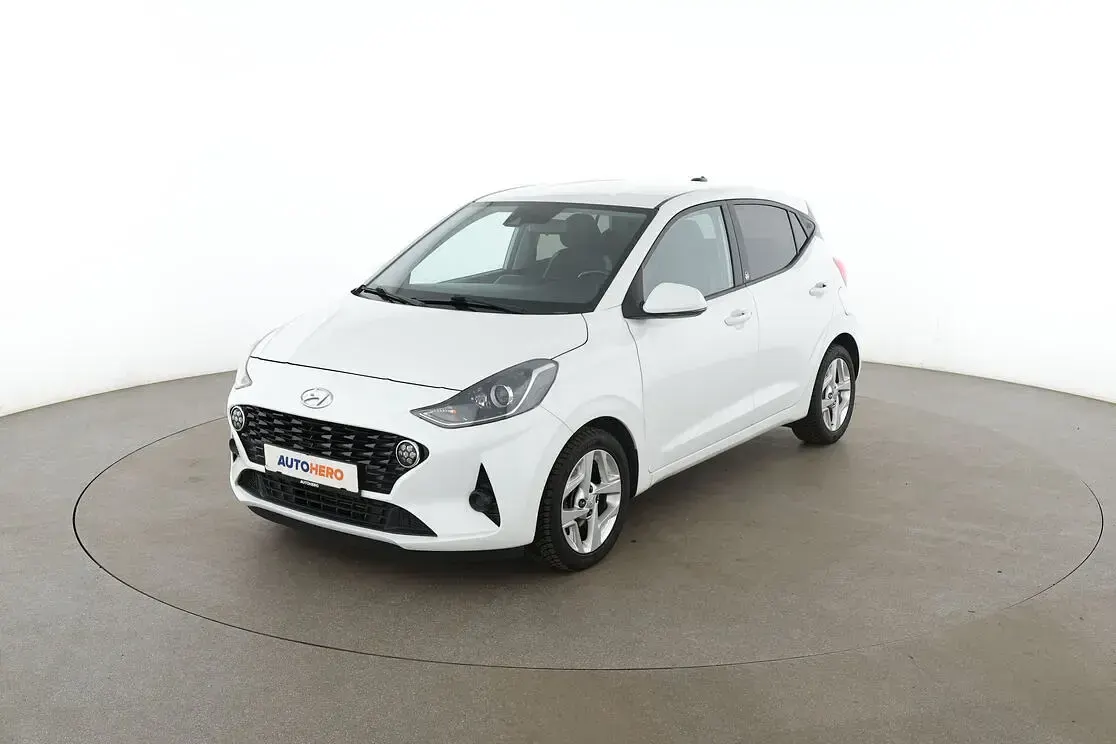 Gebraucht Hyundai i10 Edition 30 67 PS (49 kW) 2021 Kleinwagen