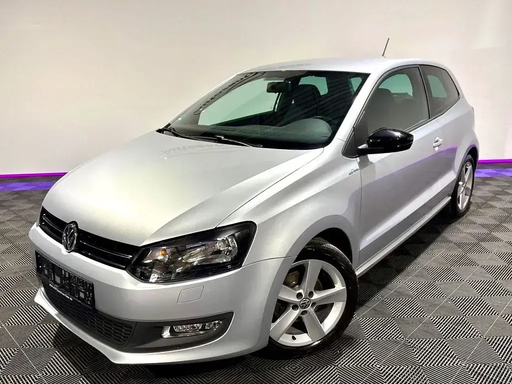 Gebraucht VW Polo Edition 90 PS (66 kW) 2013 Silber Kleinwagen