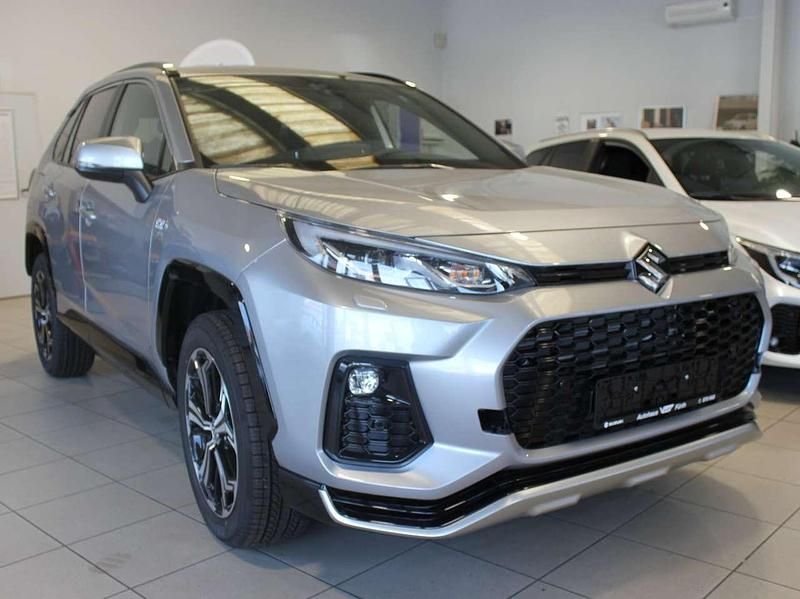 Gebraucht Suzuki Across 185 PS (136 kW) 2024 Silver metallic SUV