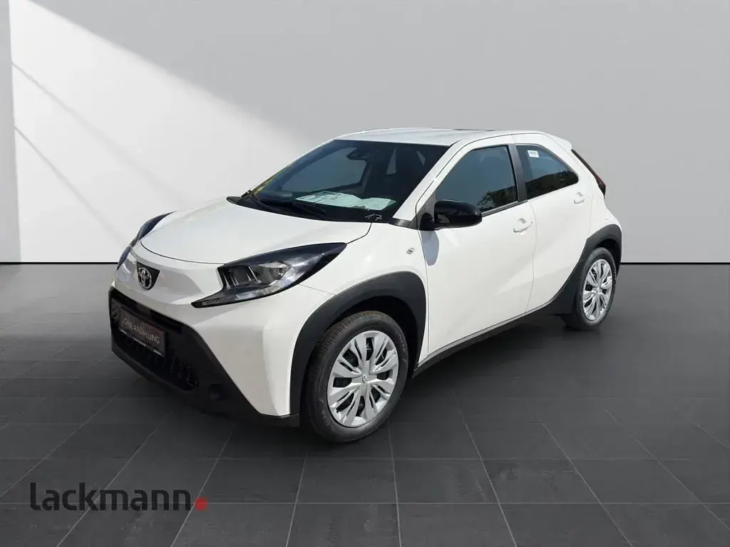 Gebraucht Toyota Aygo X Business Edition 72 PS (52 kW) 2025 SUV