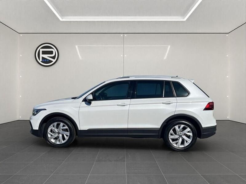 Gebraucht VW Tiguan Active 150 PS (110 kW) 2021 Weiß SUV