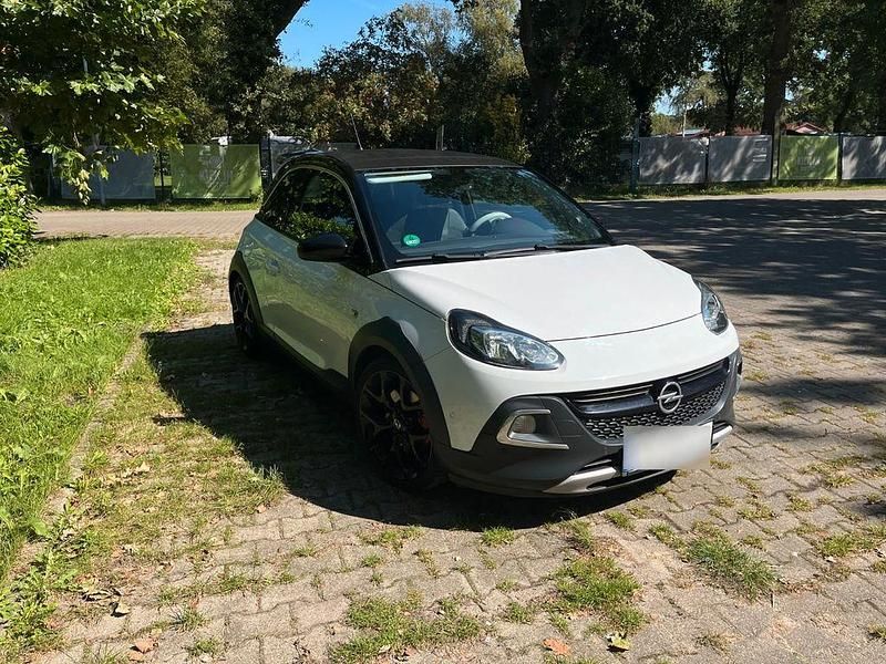 Gebraucht Opel Adam S 150 PS (110 kW) 2016 Weiß Kleinwagen