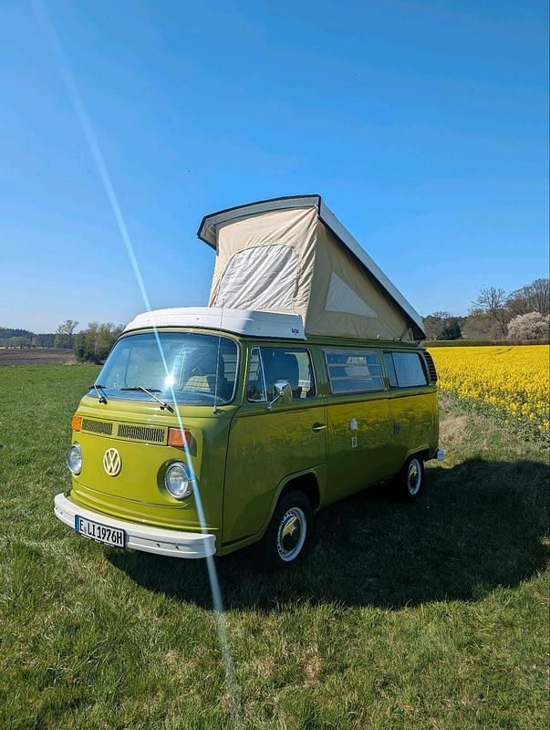 Grün Gebraucht 1976 VW T2 Van | 41.750 € - Bild 1/4