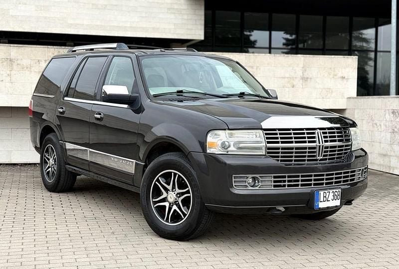 Gebraucht Lincoln Navigator 305 PS (224 kW) 2007 Grau SUV