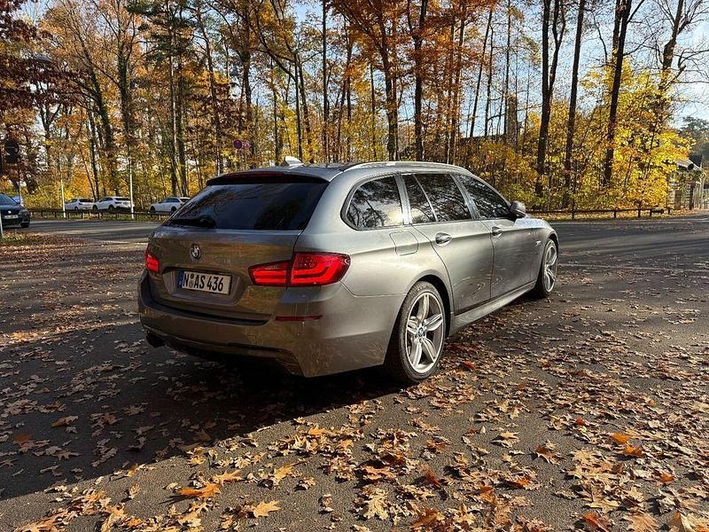 Gebraucht BMW 525 Performance 218 PS (160 kW) 2013 Grau Kombi