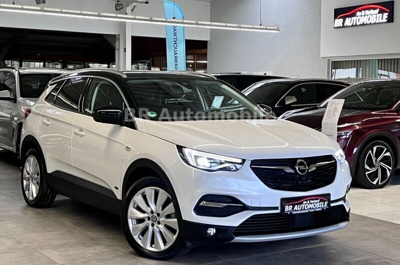 Weiß Gebraucht 2020 Opel Grandland X Ultimate SUV | 29.900 € (Teuer) - Bild 1/4