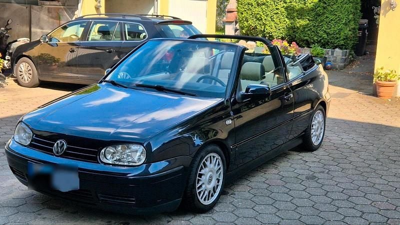Gebraucht VW Golf Cabriolet 115 PS (84 kW) 2001 Blau Cabrio