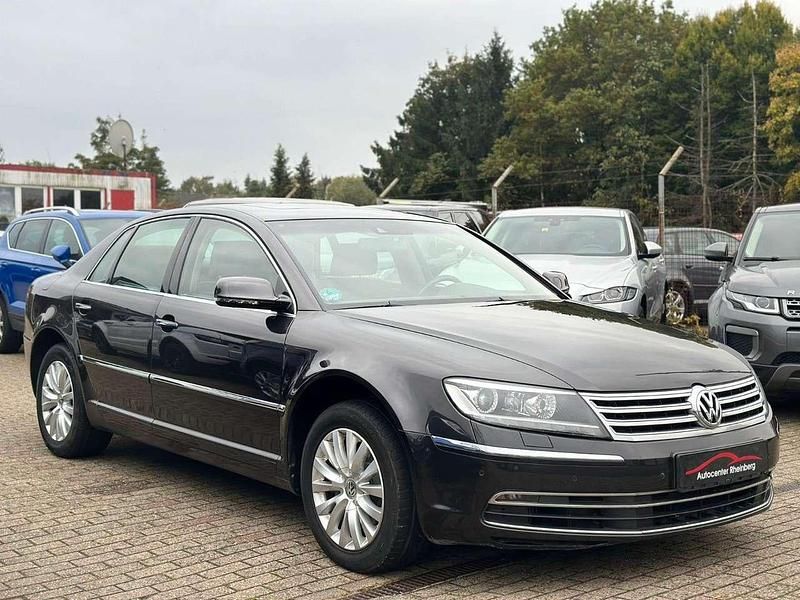 Gebraucht VW Phaeton 245 PS (180 kW) 2014 Moccaanthrazit perleffekt Limousine