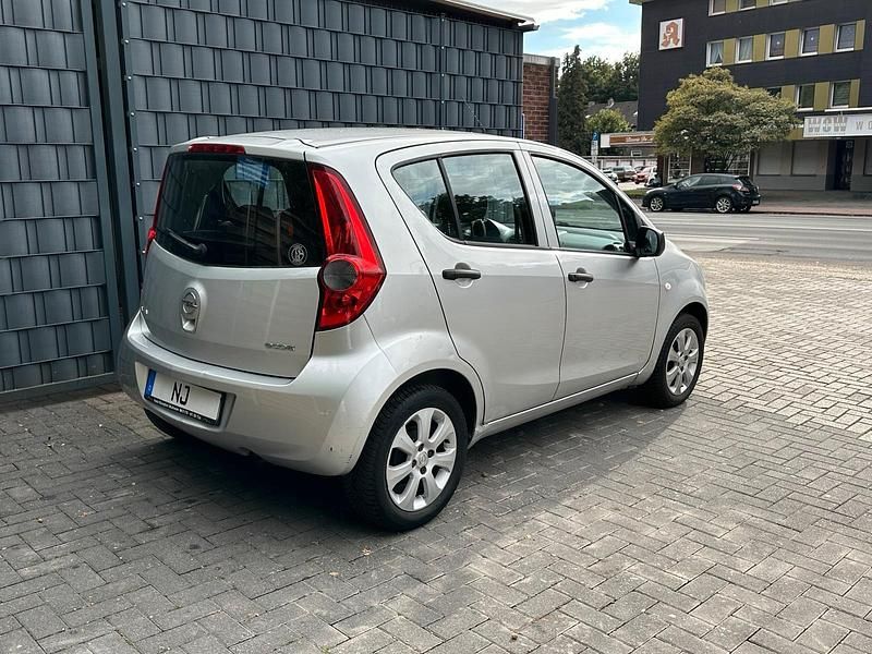 Gebraucht Opel Agila 65 PS (47 kW) 2011 Grau Kleinwagen