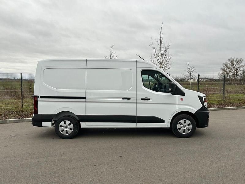 Neu Renault Master 150 PS (110 kW) 2025 Weiß Van / Kleinbus