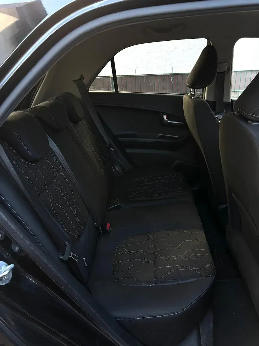 Gebraucht Kia Picanto Intro Edition 86 PS (63 kW) 2015 Schwarz Kleinwagen