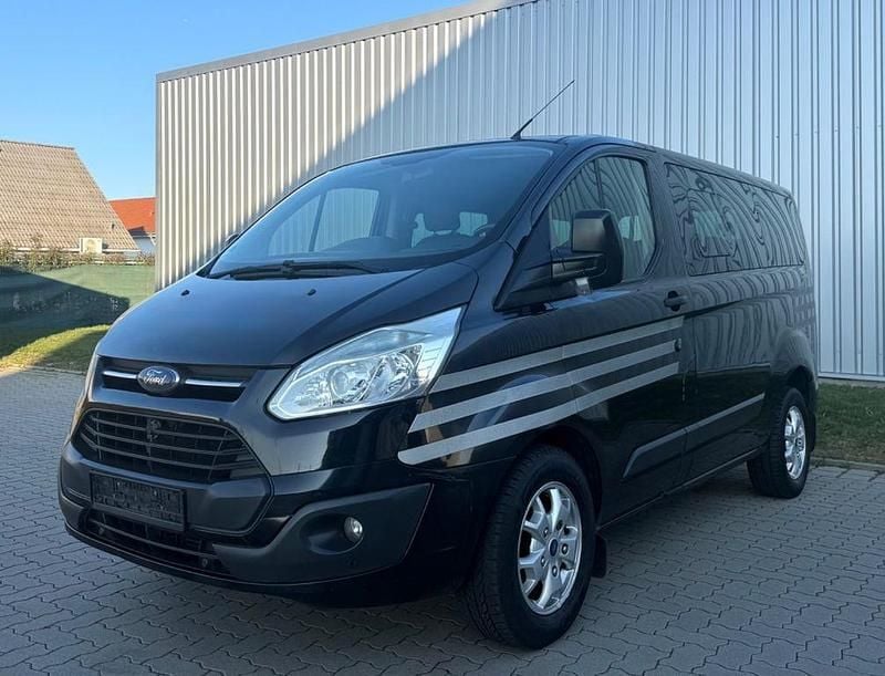 Schwarz Gebraucht 2015 Ford Transit Tourneo Van / Kleinbus | 9.300 € (Superpreis) - Bild 1/4