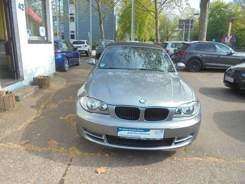 Gebraucht BMW 118 Cabriolet 143 PS (105 kW) 2009 Grau Cabrio