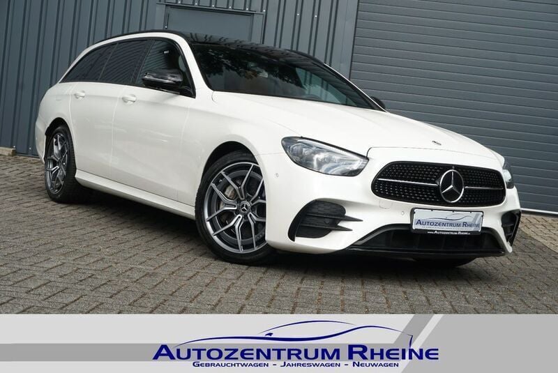Weiß Gebraucht 2022 Mercedes E450 AMG Limousine | 53.444 € (Fairer Preis) - Bild 1/4