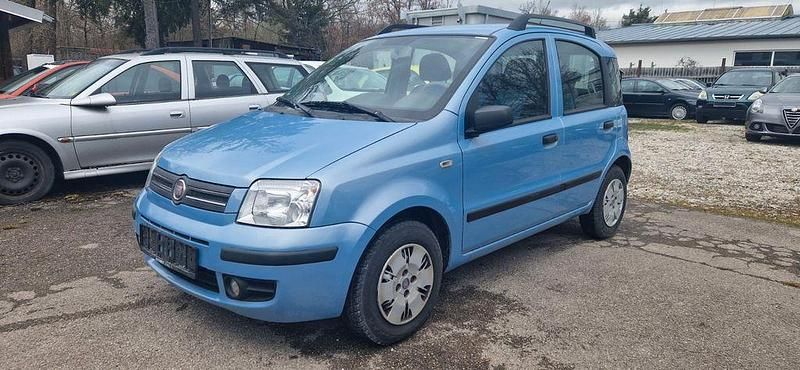 Gebraucht Fiat Panda Dynamic 60 PS (44 kW) 2009 Blau Kleinwagen