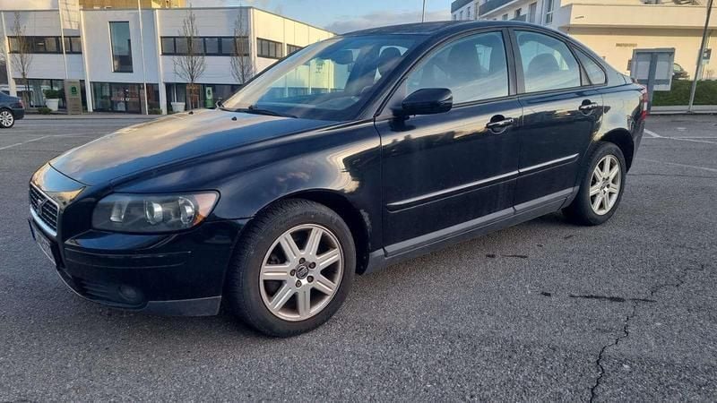 Gebraucht Volvo S40 109 PS (80 kW) 2006 Schwarz Limousine