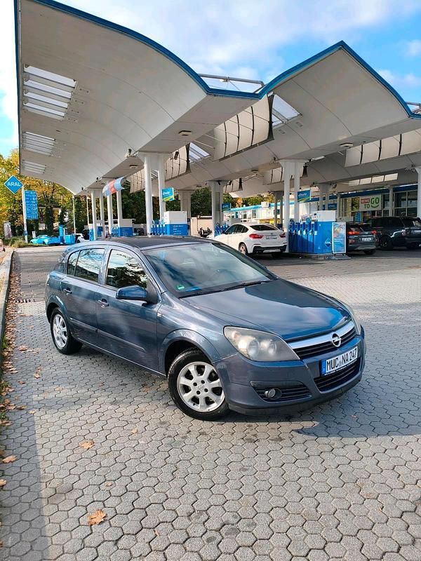 Gebraucht 2006 Opel Astra Kleinwagen | 1.300 € (Guter Preis) - Bild 1/4