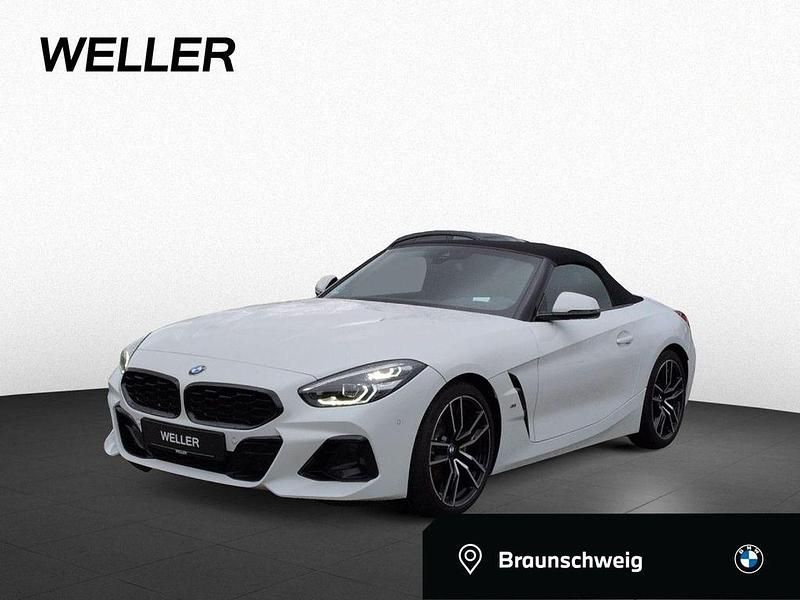 Alpinweiss iii (weiß) Gebraucht 2024 BMW Z4 M Sport Limousine | 42.850 € (Fairer Preis) - Bild 1/4