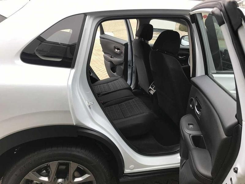 Neu Honda ZR-V Elegance 143 PS (105 kW) 2025 Diamond dust p. SUV