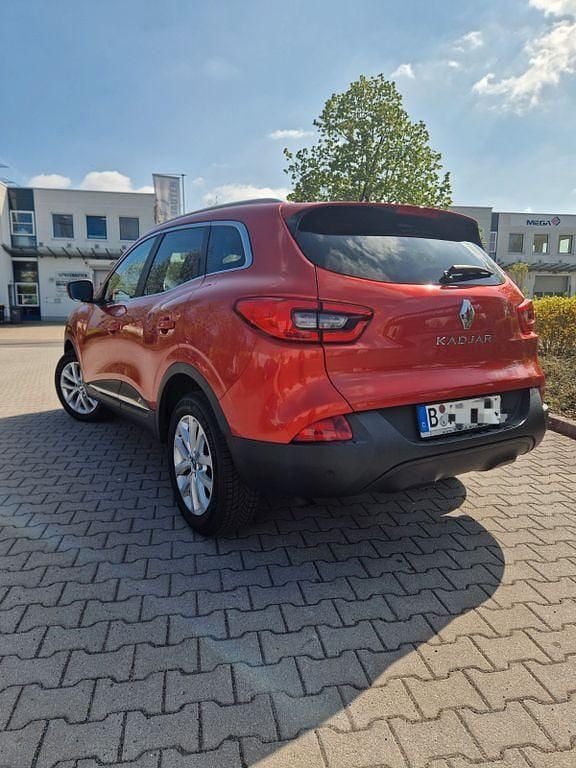 Gebraucht Renault Kadjar Experience 131 PS (96 kW) 2015 Rot SUV