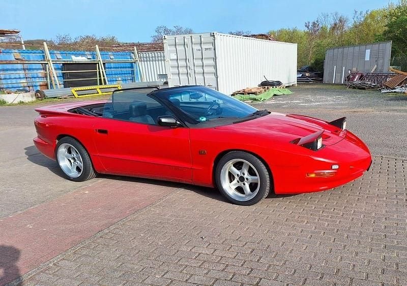 Rot Gebraucht 1995 Pontiac Firebird Cabrio | 9.999 € - Bild 1/4