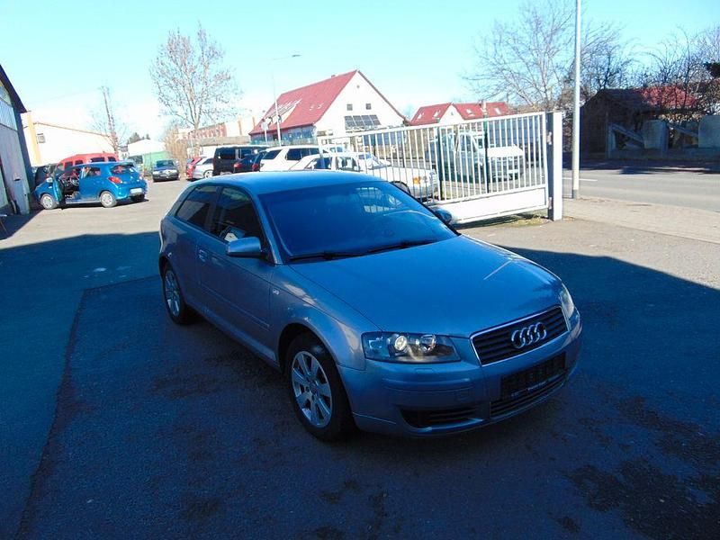 Gebraucht Audi A3 Ambiente 102 PS (75 kW) 2003 Silber Kleinwagen