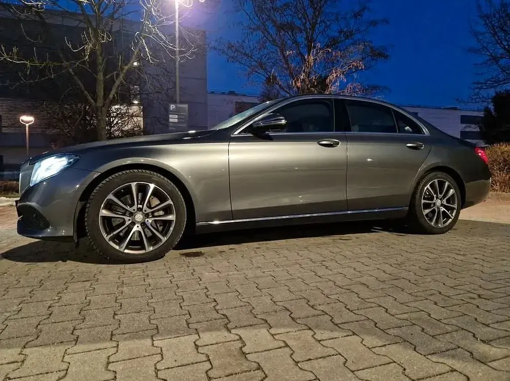 Gebraucht Mercedes E200 184 PS (135 kW) 2016 Grau Limousine