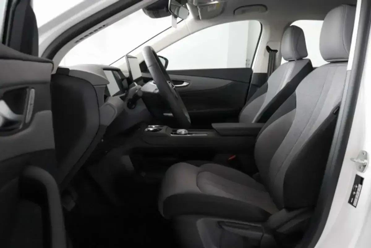 Neu MG MGS5 EV Comfort 125 kW (170 PS) 2026 Weiß SUV