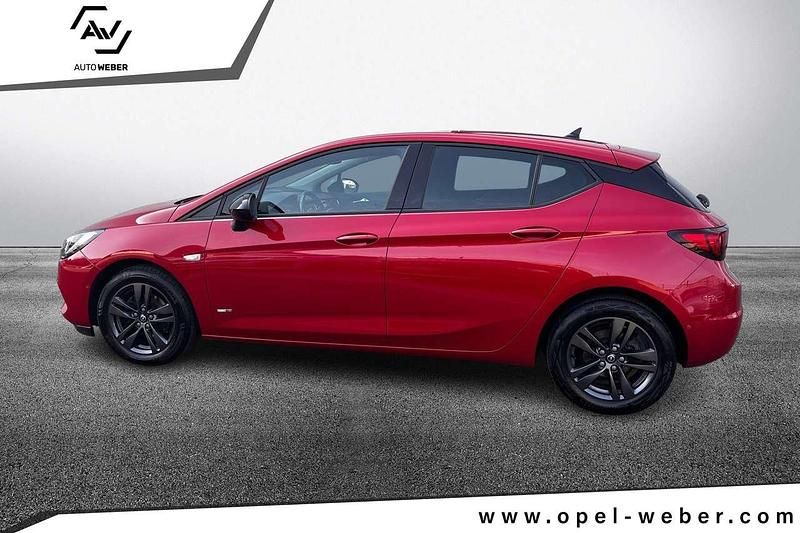 Gebraucht Opel Astra Design Edition 145 PS (106 kW) 2021 Chili rot/kardio rot Limousine