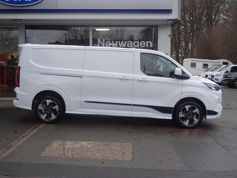 Neu Ford Transit Custom Sport 170 PS (125 kW) 2026 Frozen white Van / Kleinbus