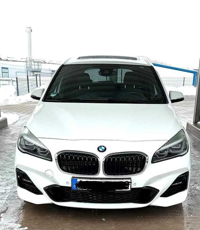 Gebraucht BMW 220 Gran Tourer M Sport 190 PS (139 kW) 2018 Weiß Van / Kleinbus