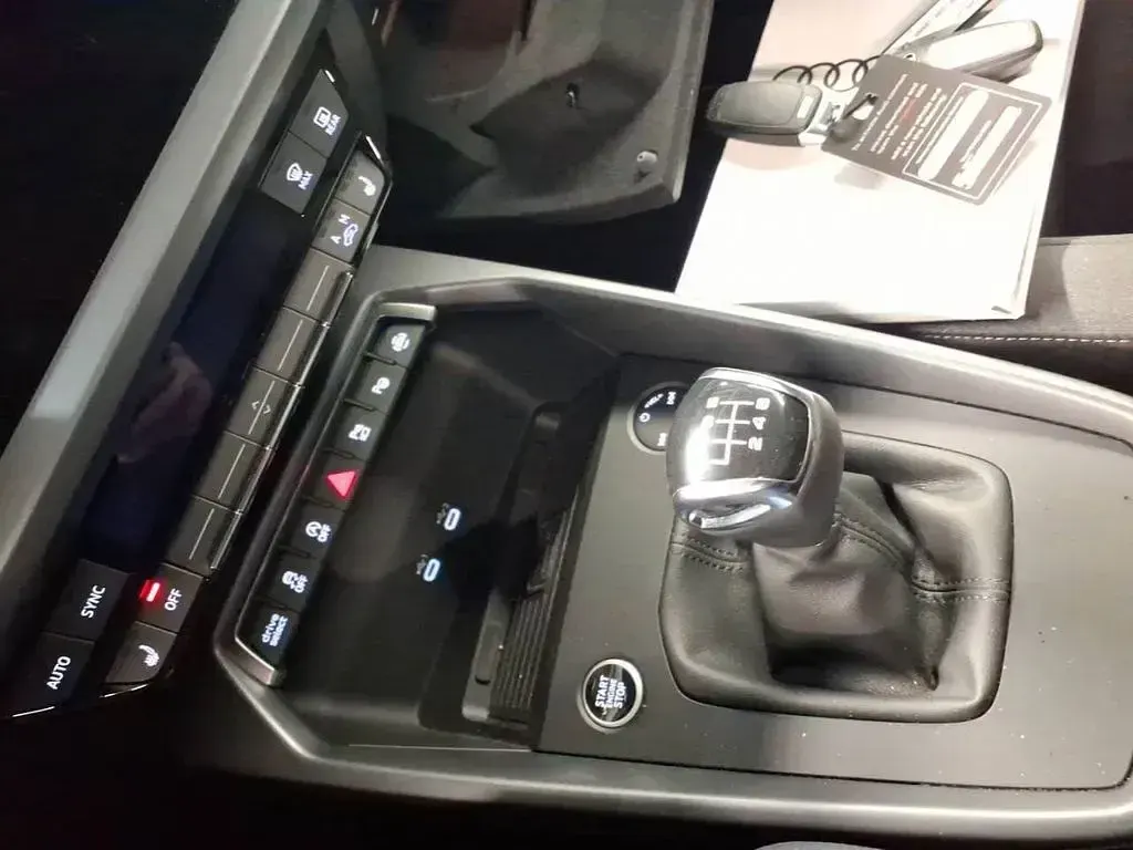 Usata Audi A3 S-Line 116 CV (85 kW) 2025 Bianco Berlina