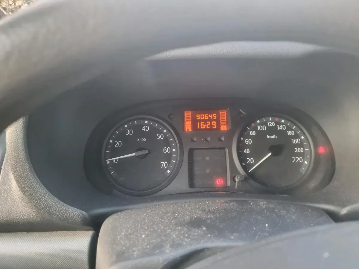Gebraucht Renault Clio Campus 75 PS (55 kW) 2012 Rot Kleinwagen