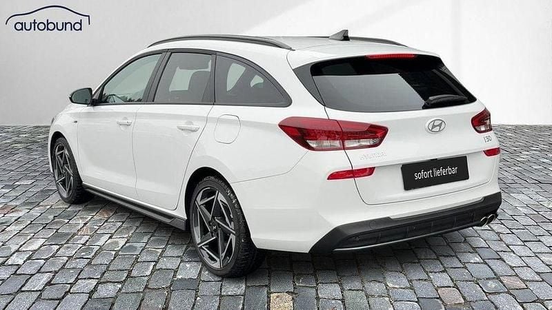 Neu Hyundai i30 N Line 140 PS (102 kW) 2025 Weiß Kombi