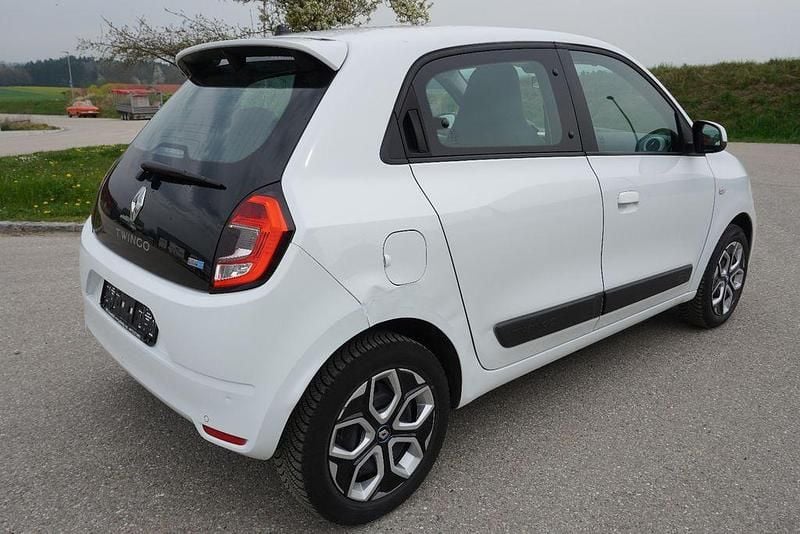 Gebraucht Renault Twingo Zen 60 kW (82 PS) 2022 Weiß Kleinwagen