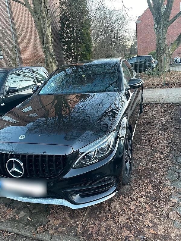 Gebraucht Mercedes C250 211 PS (155 kW) 2018 Schwarz Limousine