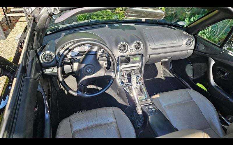 Schwarz Gebraucht 1999 Mazda MX5 Cabrio | 4.500 € - Bild 1/4