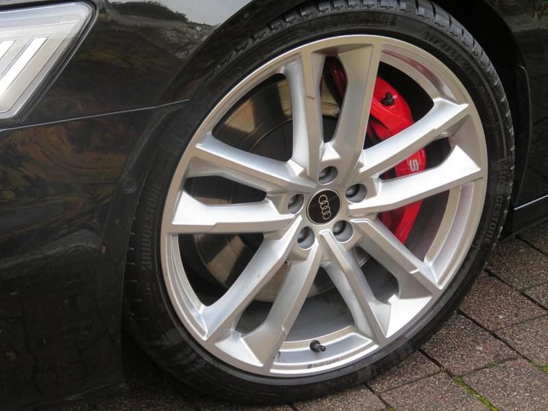Gebraucht Audi S6 Ambiente 344 PS (253 kW) 2024 Schwarz Kombi